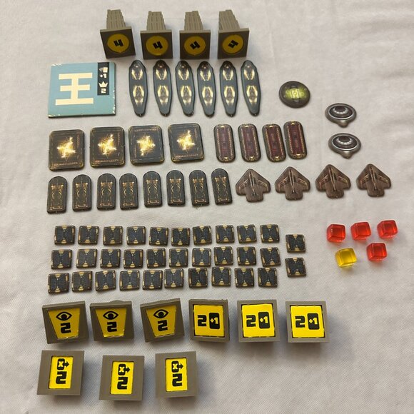 Godzilla Tokyo Clash Board Game / 100% Complete - Picture 5 of 12